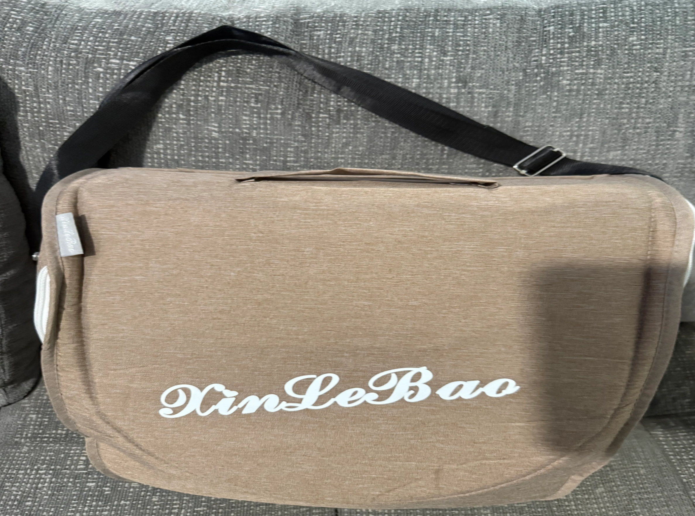 Travel Bassinet, Tan