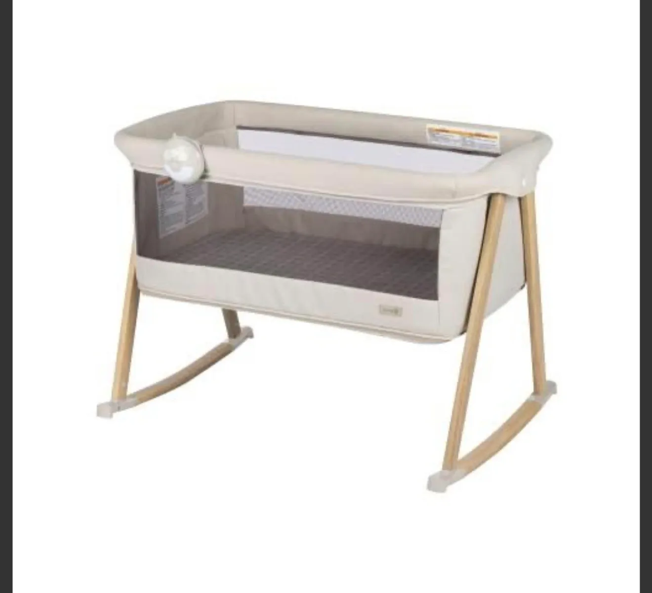 Safety 1st Rest and Romp Bassinet/Playard