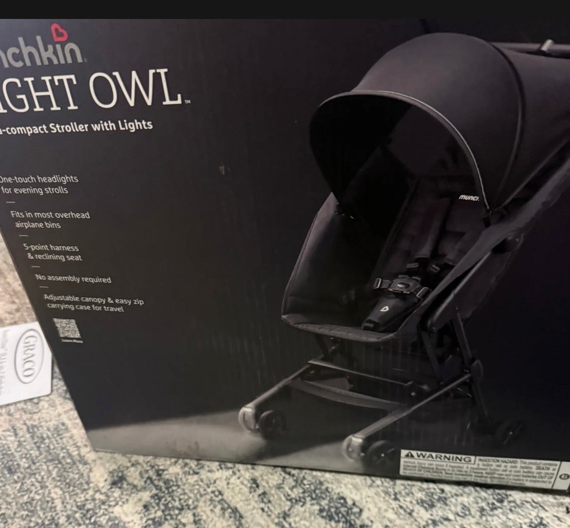Munchkin Night Owl Travel Stroller