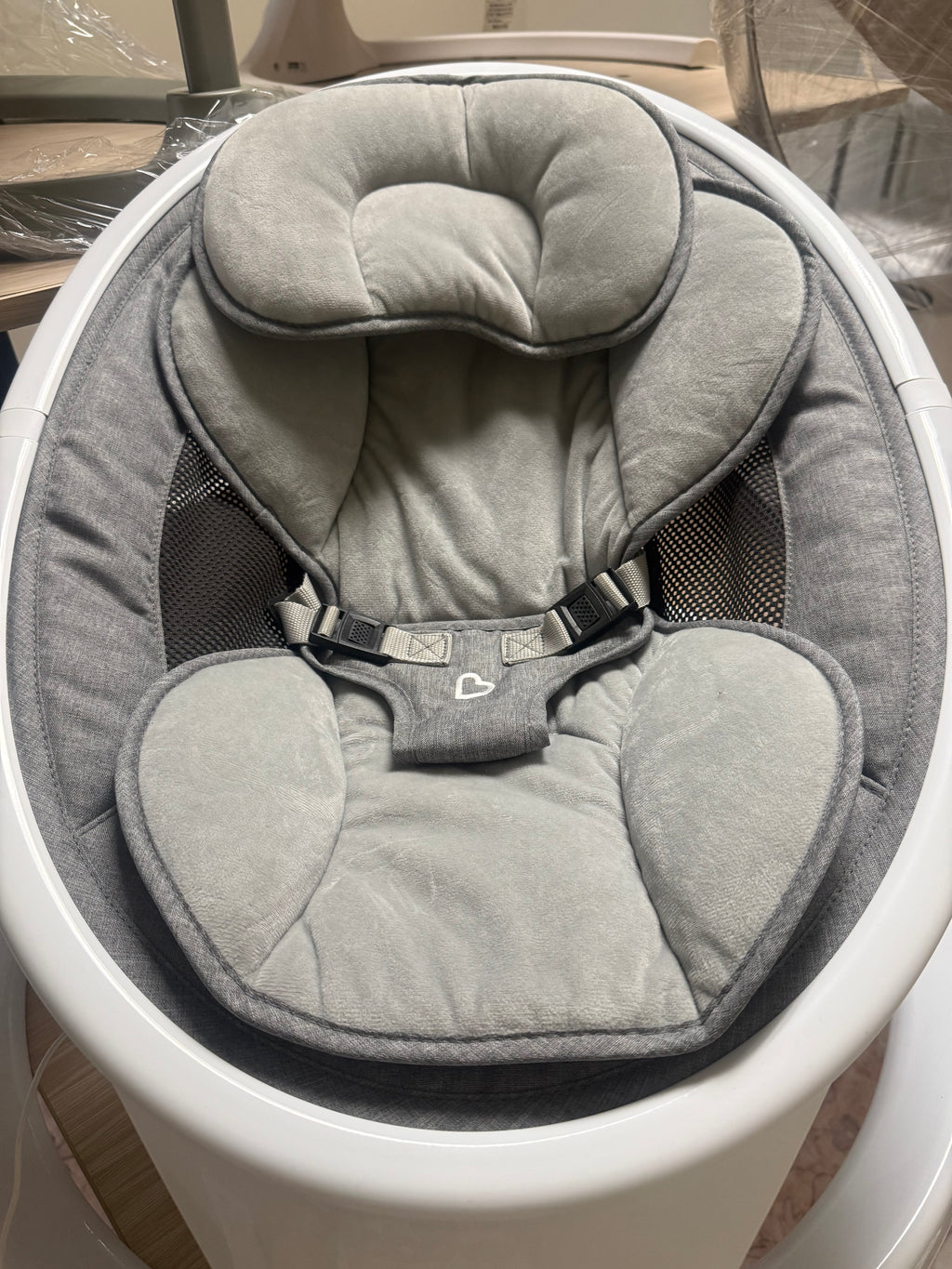 Munchkin Electric Baby Swing