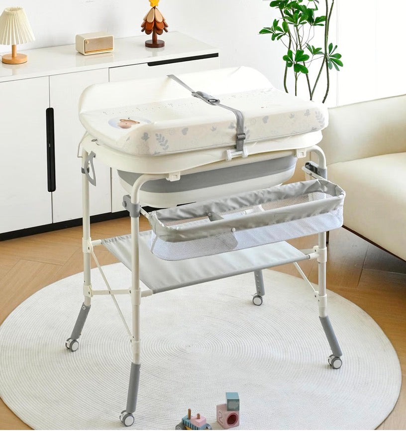 Folding Baby Bathtub with Changing Table