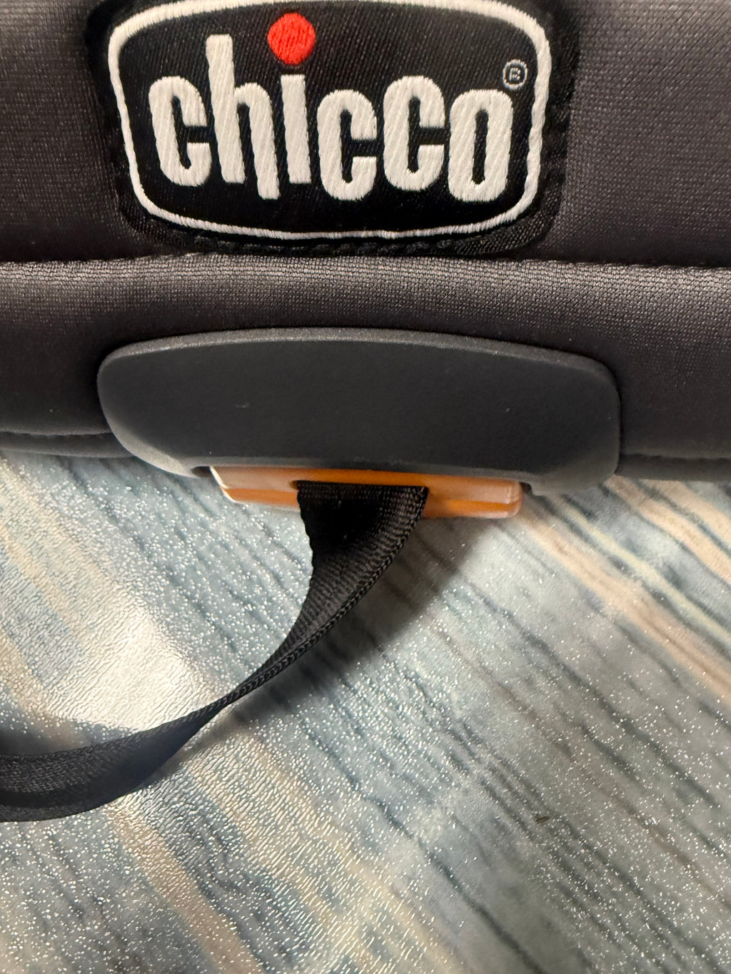 Chicco GoFit Backless Booster