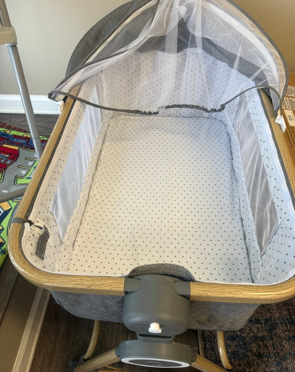 Baby Bassinet with Mosquito Net