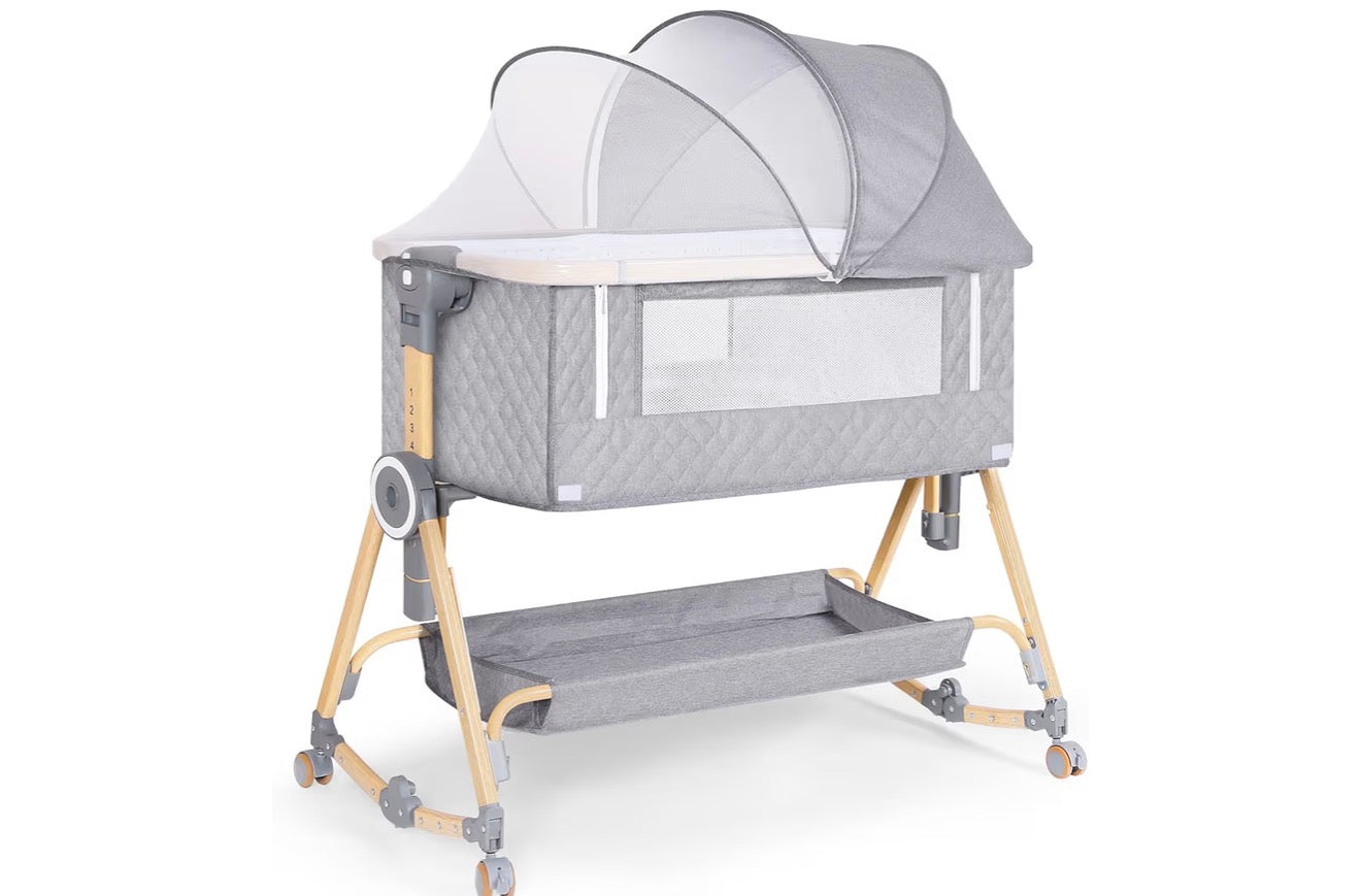 Baby Bassinet with Mosquito Net