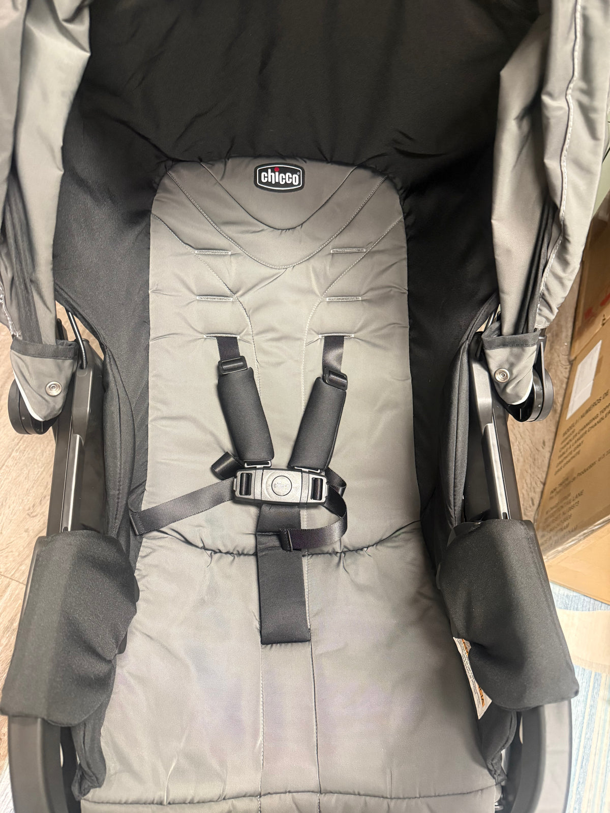 Chicco Activ3 All-Terrain Jogging Stroller