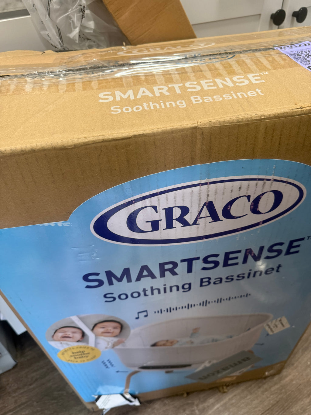 Graco SmartSense Soothing Bassinet